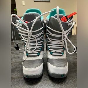 BURTON Coco Women’s Snowboarding Boots